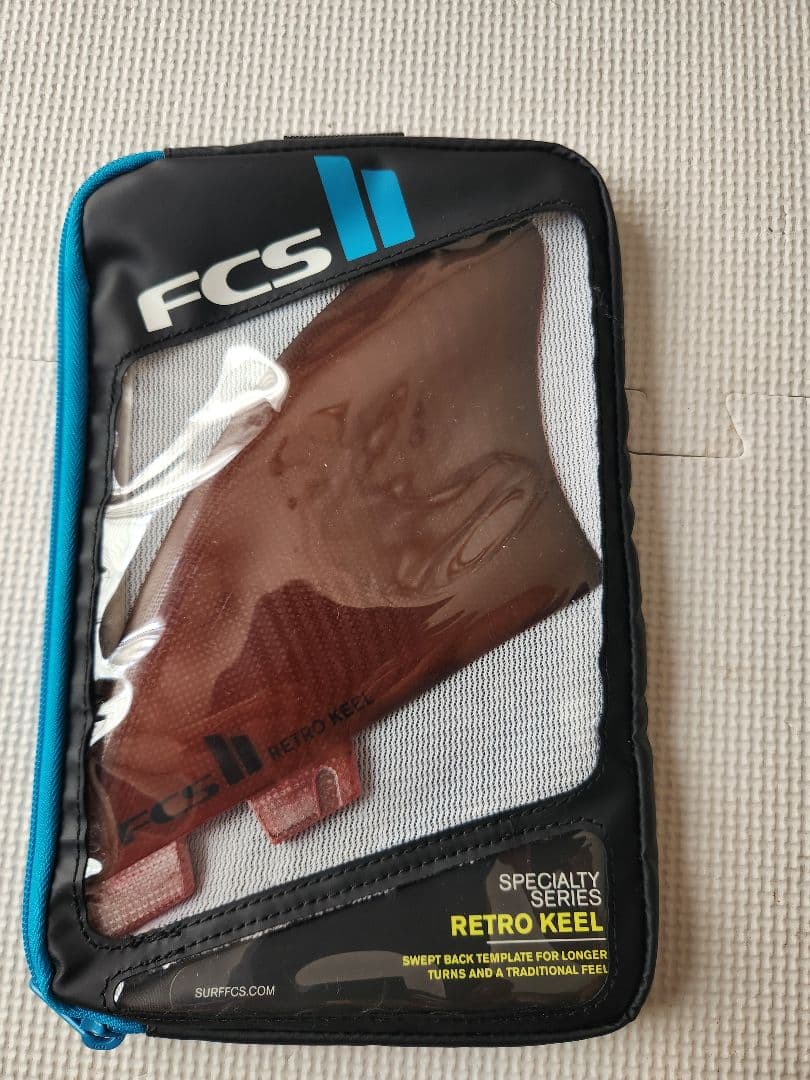 FCS 2 　レトロ キイルフィン　Twin