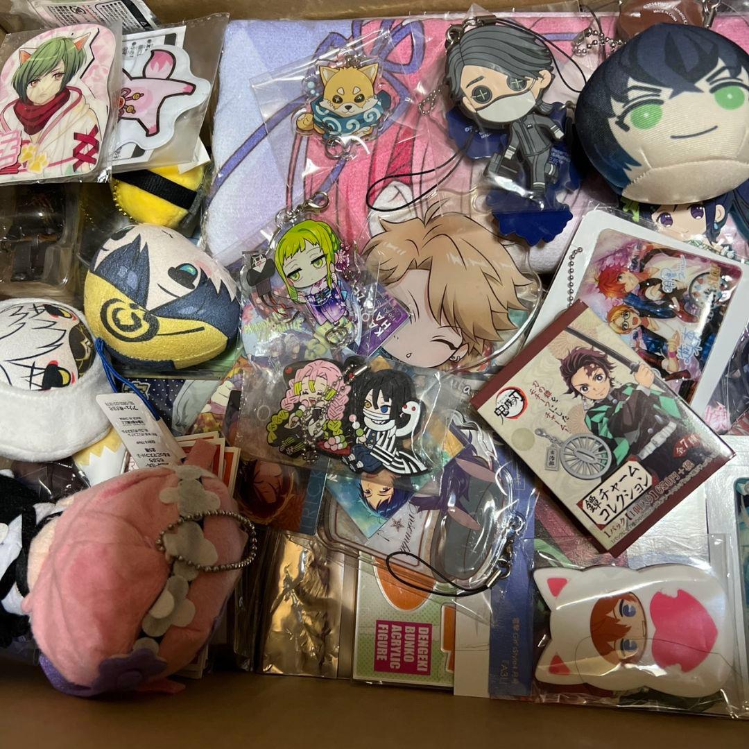 アニメグッズ 大量 まとめ売り 500点以上 ①