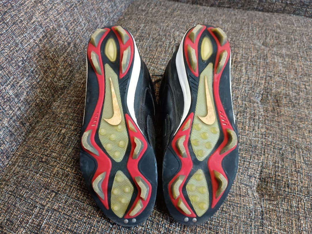 Nike エアスパイク ブラック