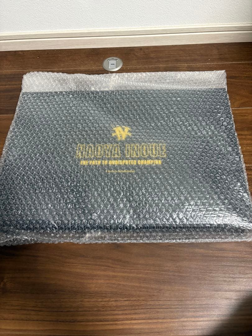 井上尚弥　ピンズセット　直筆サイン