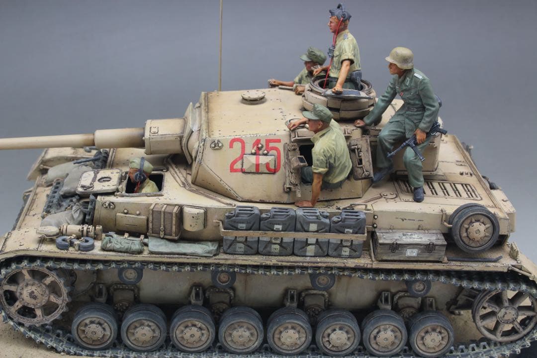 1/35 タミヤ　Ⅳ号戦車　G型　ジオラマ　完成品