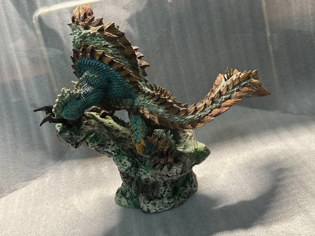 ジンオウガ　クリエイターズモデル　復刻版