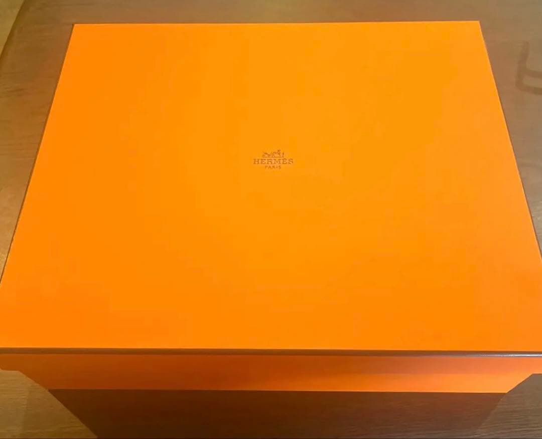 新品　エルメス　イヤーズギフト　2025