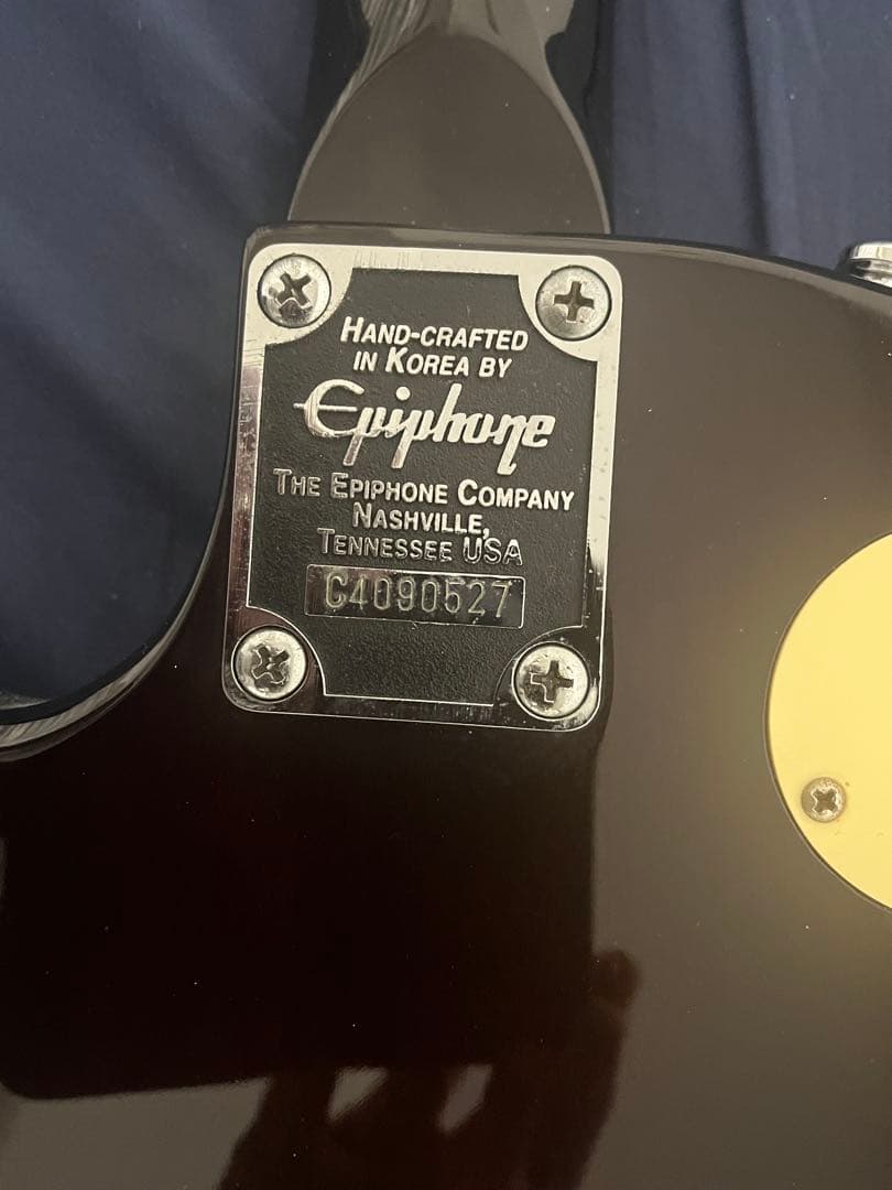EPIPHONE　エレキギターギター　レスポール