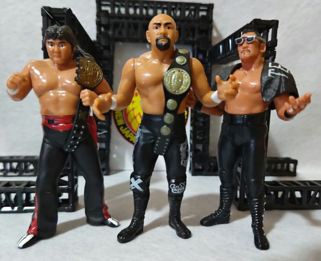 【闘魂三銃士　ベルト2本付】武藤敬司&蝶野正洋&橋本真也フィギュアセット