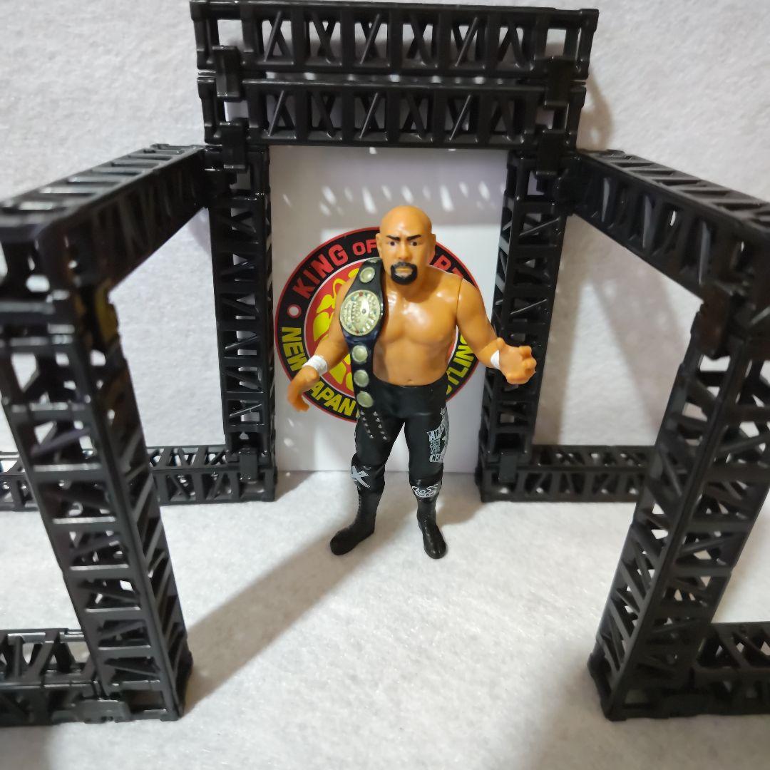 【闘魂三銃士　ベルト2本付】武藤敬司&蝶野正洋&橋本真也フィギュアセット