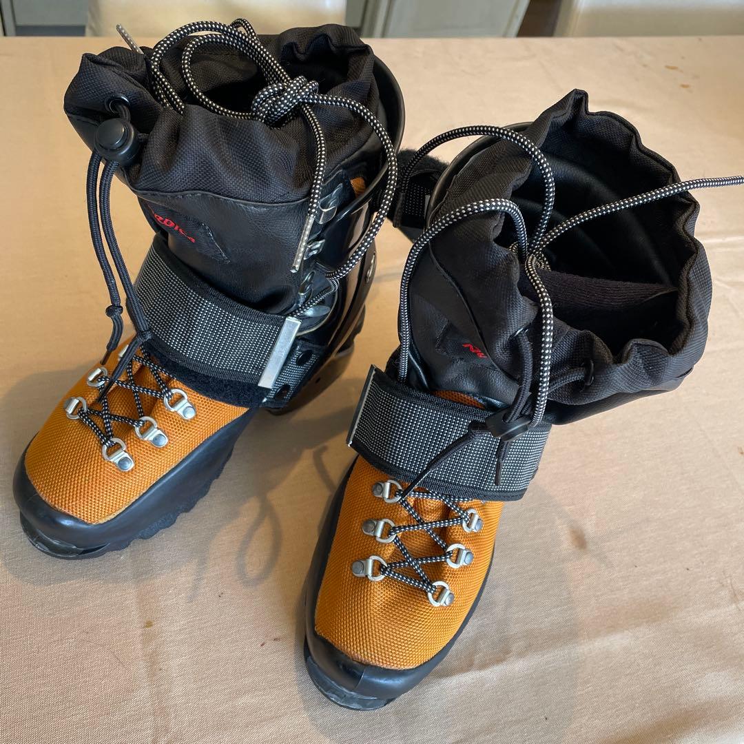 美品ノルディカ　ファンドライブ　ファンスキーブーツ24.5ブーツケース 付き