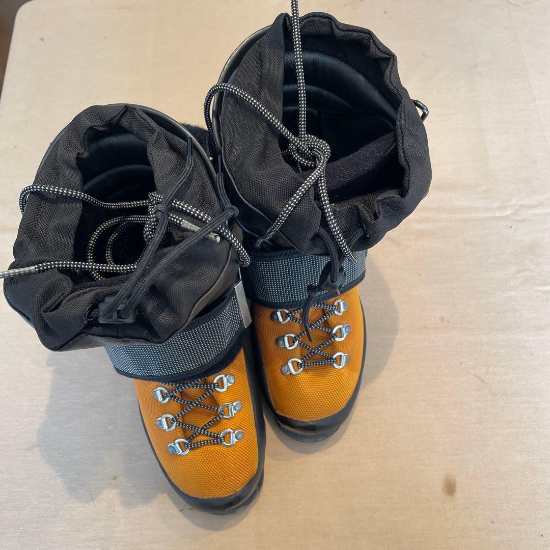 美品ノルディカ　ファンドライブ　ファンスキーブーツ24.5ブーツケース 付き