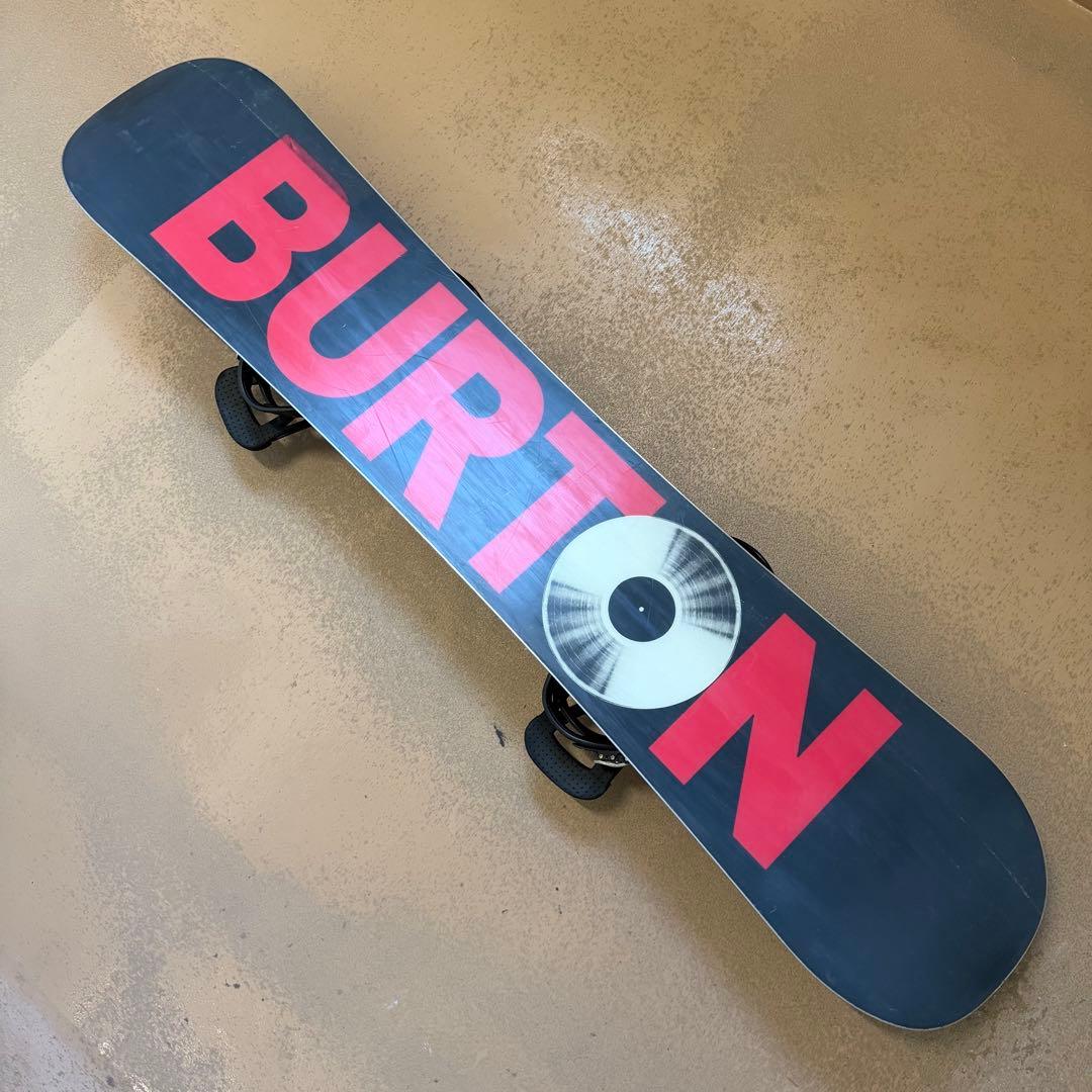 人気デザイン！ BURTON DESCENDANT 152 初中級者にオススメ！