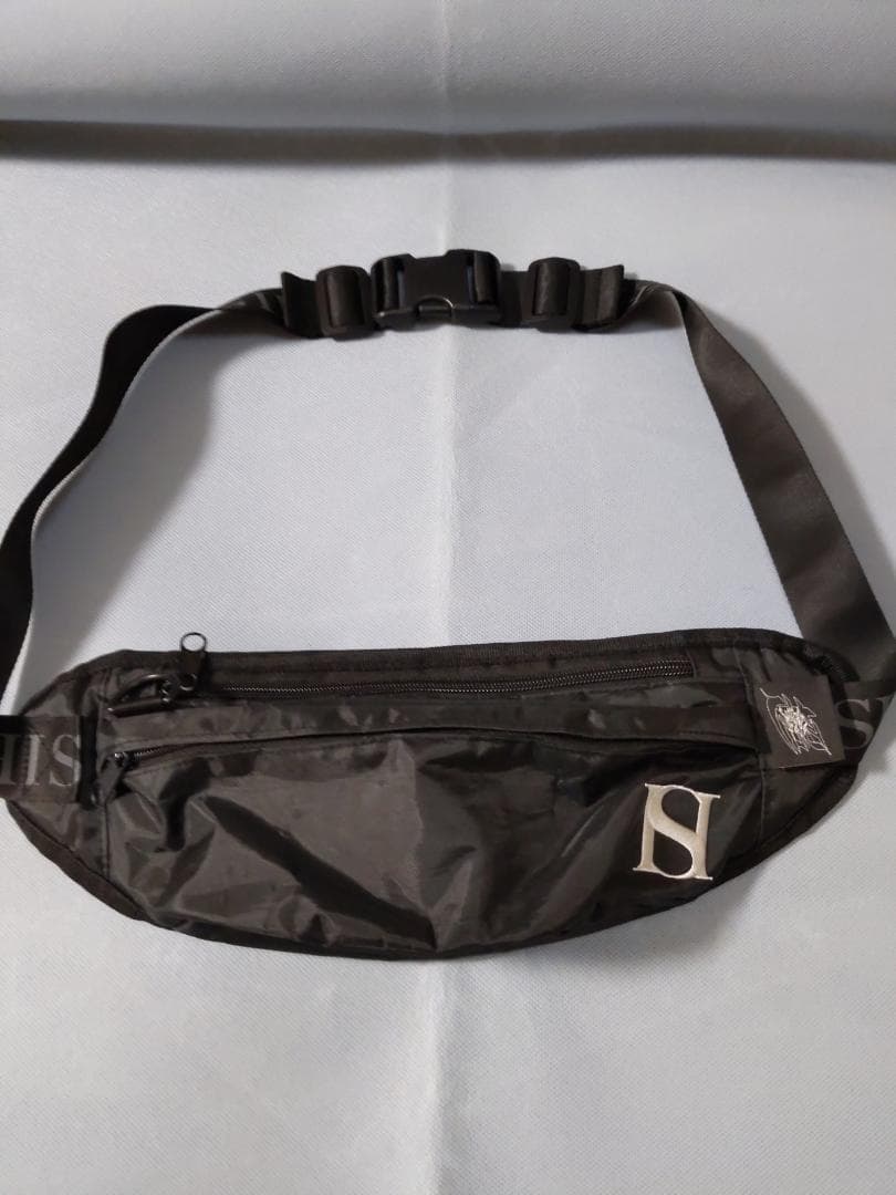 SKY-HI ボディバッグ 八面六臂