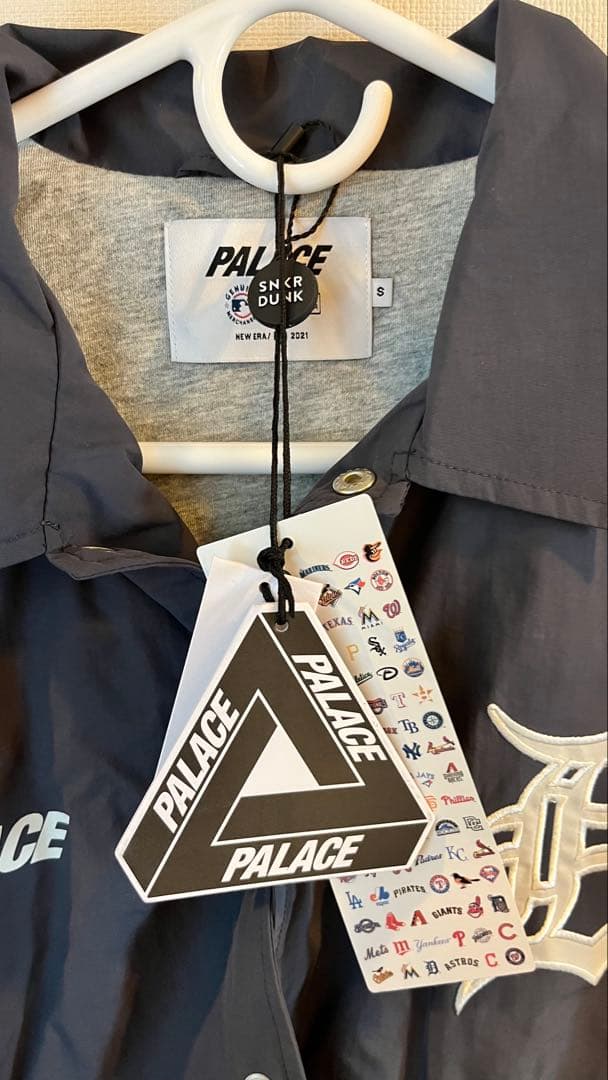PALACE DETROIT TIGERS コーチジャケット