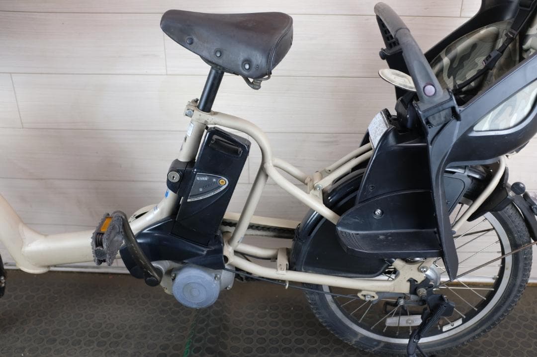 N*読様 BS Bikke　　20インチ　3段　8.9Ah（5点灯）充電器あり