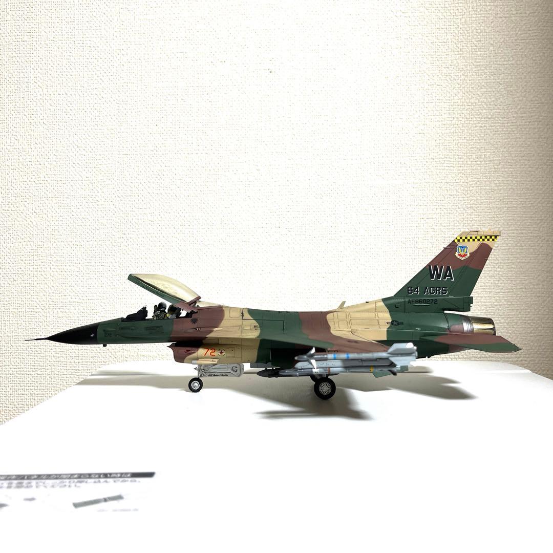 戦闘機プラモデル完成品1/48タミヤF-16アグレッサー