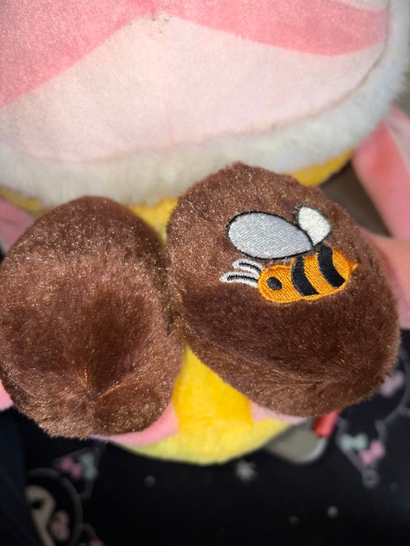 みつばちの着ぐるみを着たエンジェル ぬいぐるみ