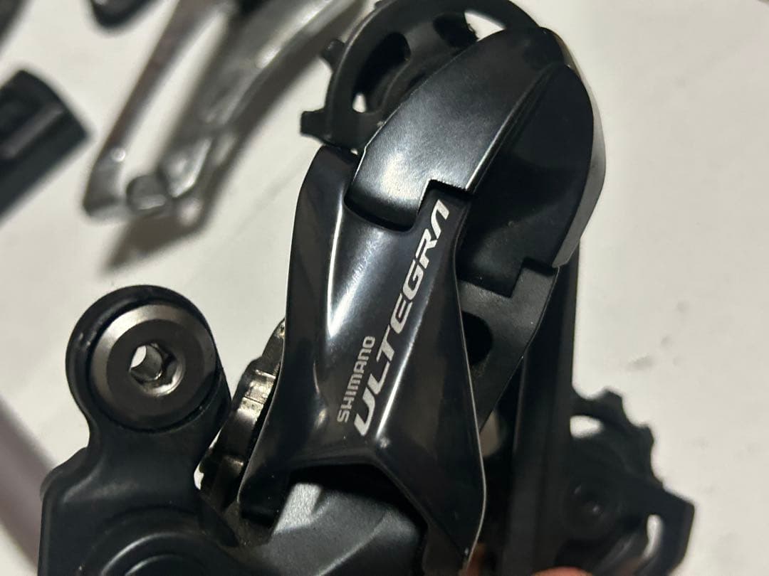 SHIMANO ULTEGRA TTバイク用Di2コンポーネントセット 2×11