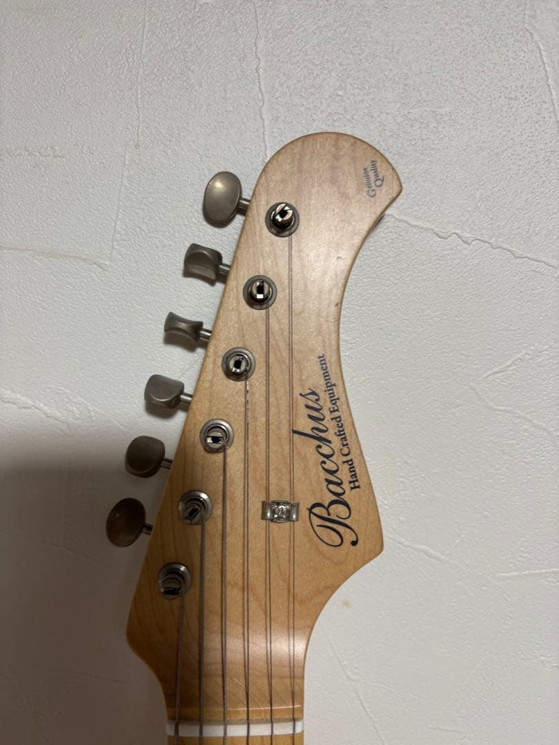 Bacchus エレキギター ナチュラル