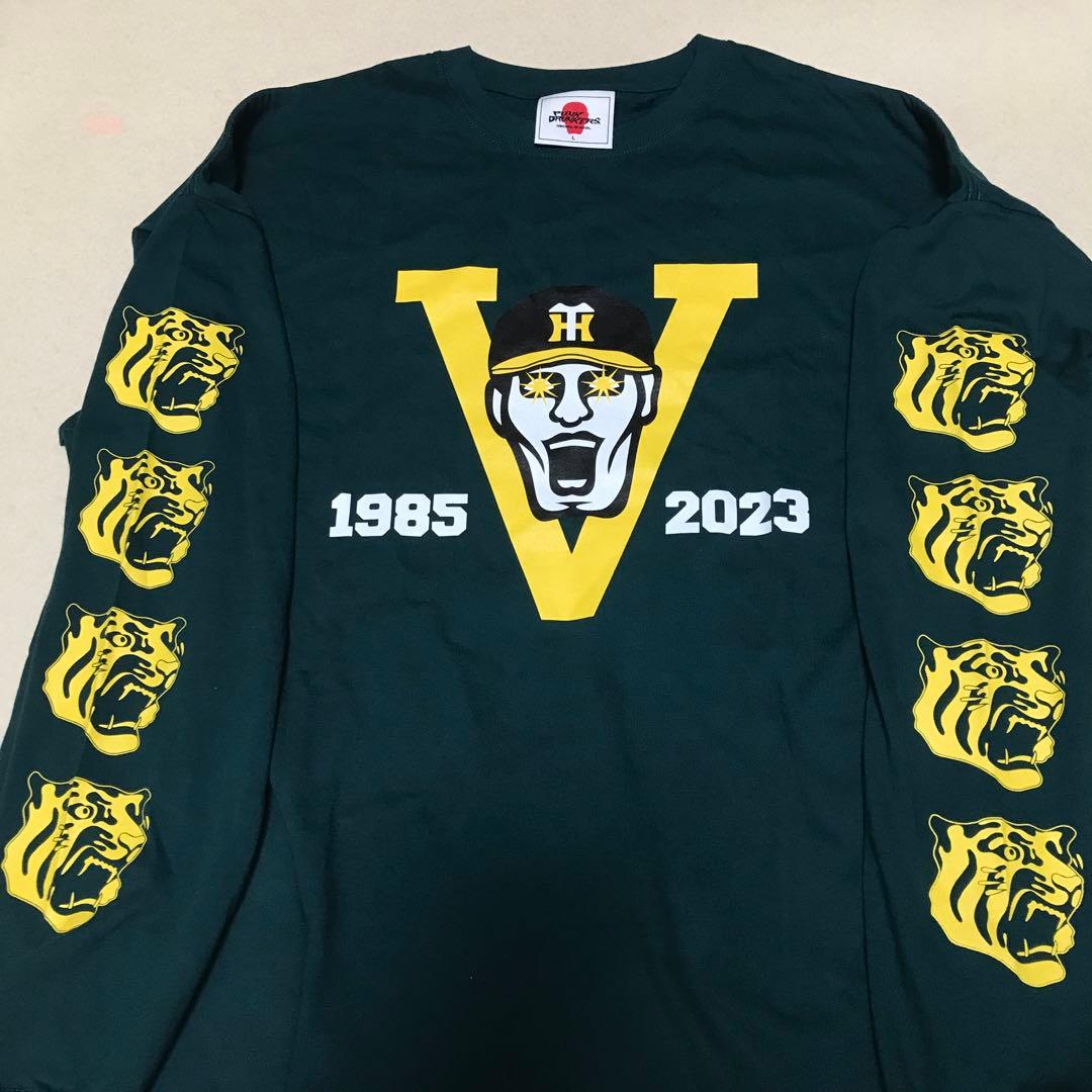 阪神タイガース XL パンクドランカーズ 未使用 Tシャツ 緑 ロンt 優勝