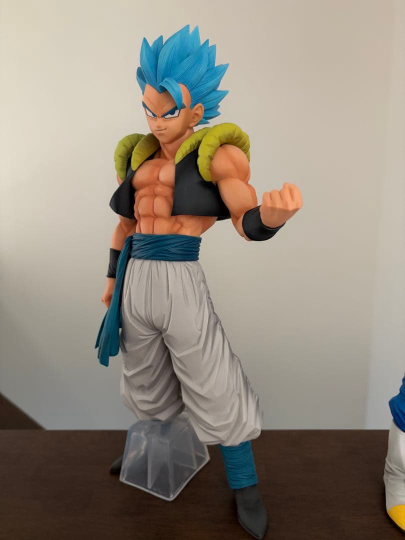 ドラゴンボール 一番くじ　エクストリームサイヤン ゴジータブルー ベジットブルー