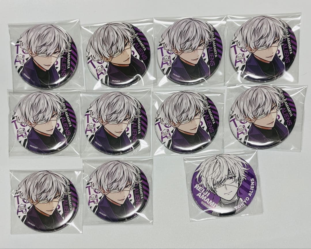 東京エイリアンズ　缶バッジ　雨宮　零士　カフェ　コミック