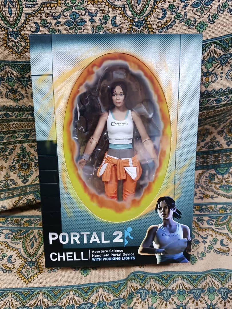 PORTAL2 CHELL フィギュア
