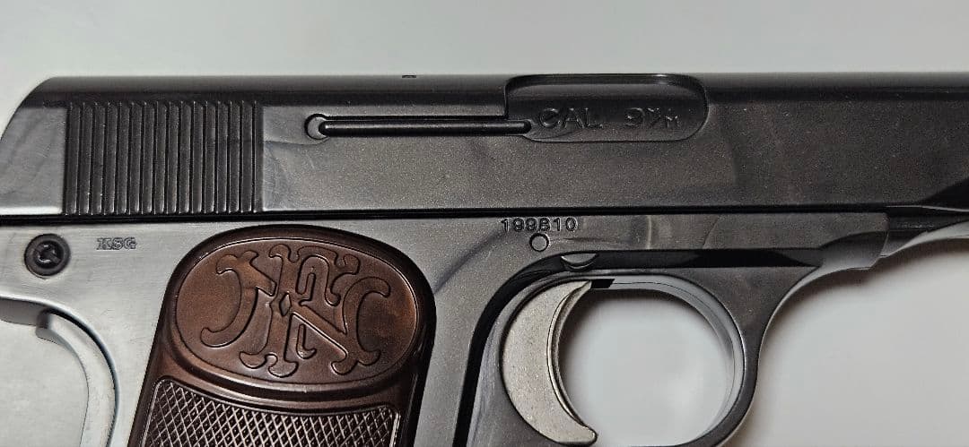 マ*サ様 ブローニング M1910 エアガン