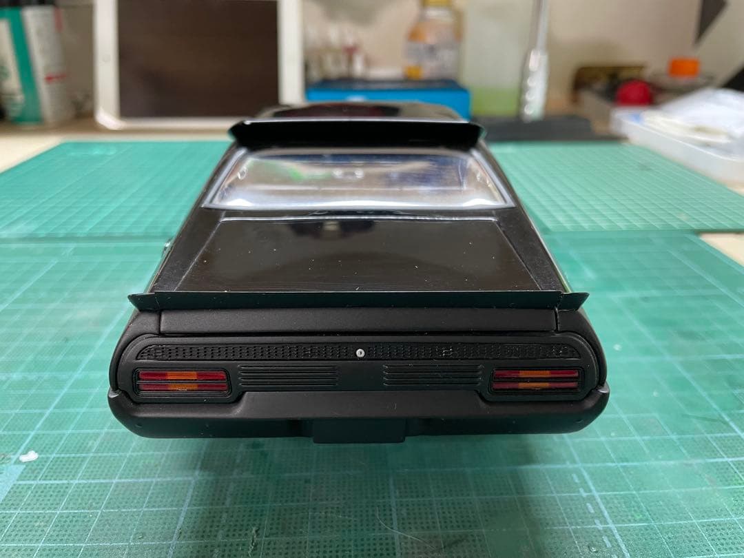 マッドマックス　インターセプター　オートアート製　1/18ミニカー