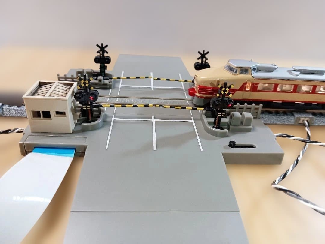 Nゲージ KATO 20-650 自動踏切基本セット