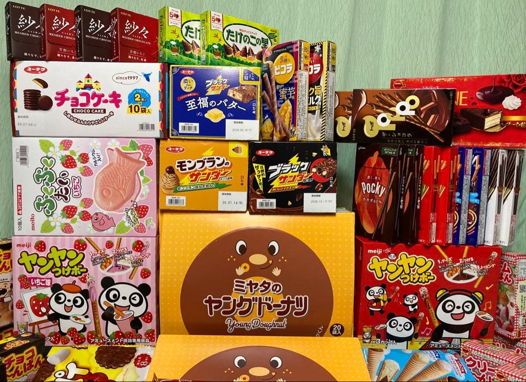 詰め合わせ　大量お菓子セット！②ポッキー、ブラックサンダー、紗々、ラスク、他