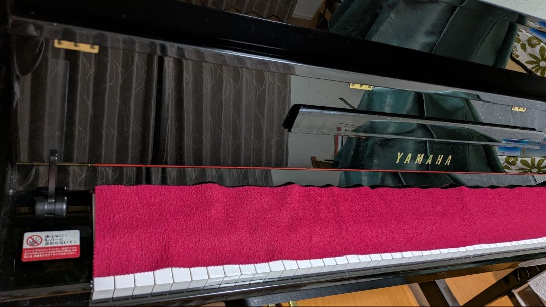 格安　期間限定　ヤマハアップライトピアノ 椅子付き