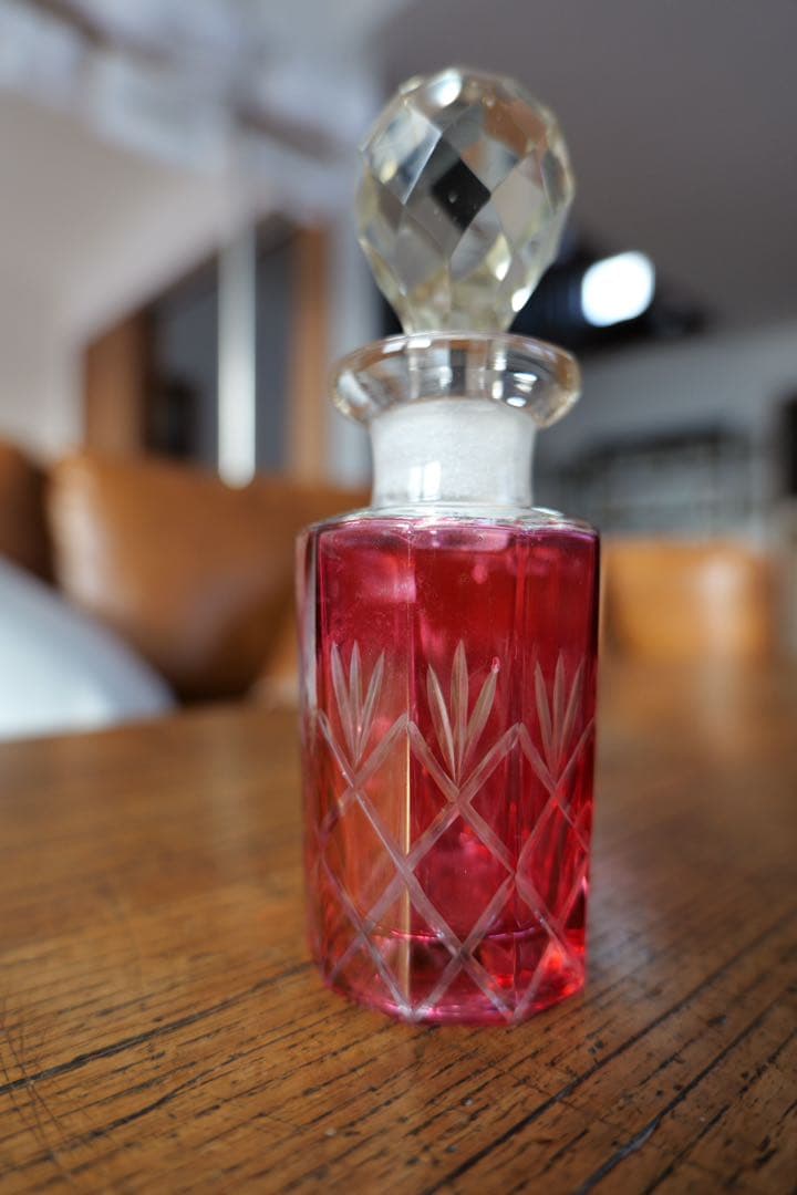 フランス　アンティークの香水瓶