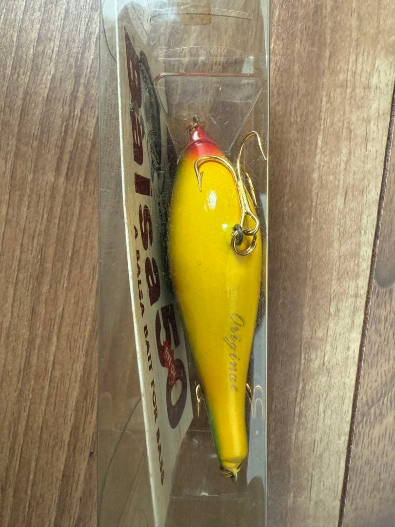 ザウルス、バルサ50 スタウト。