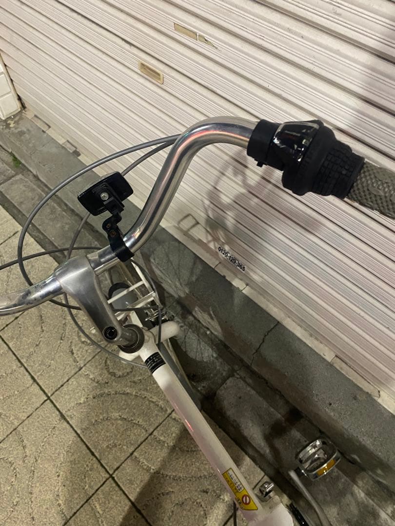 ドッペルギャンガー　20インチ 6段変速折り畳み自転車　301@F ホワイト