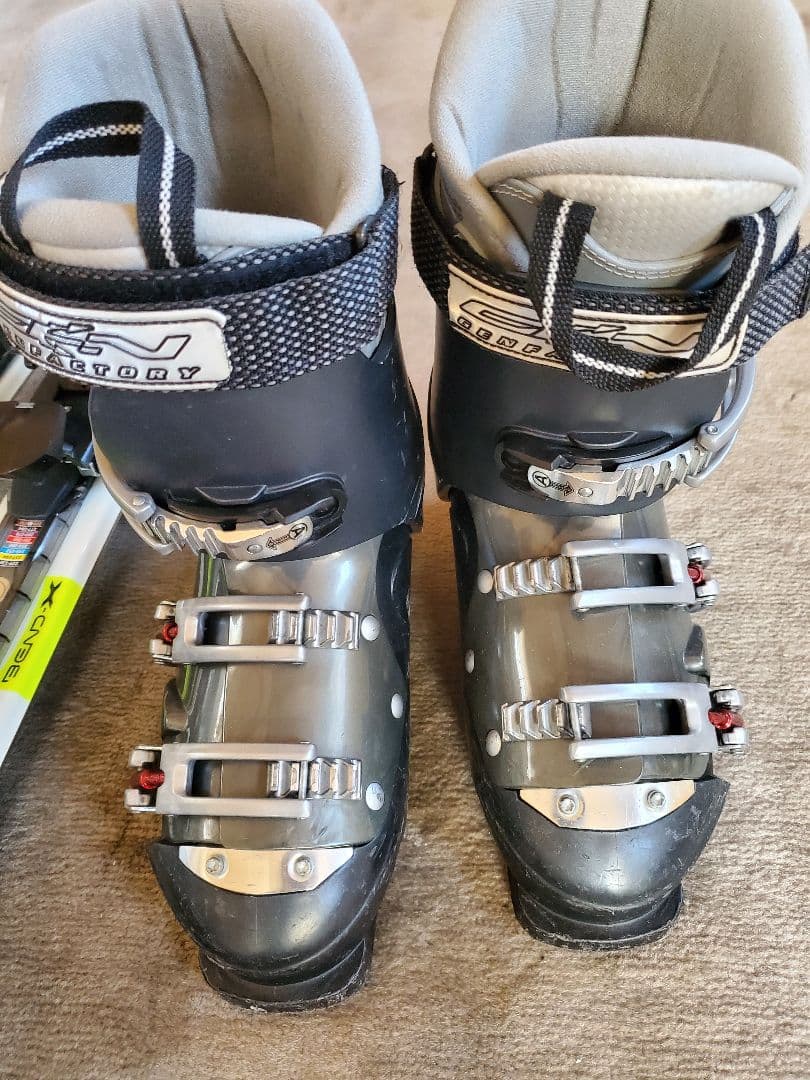 【美品】ATOMICミドルカービングスキー☆ブーツ25cm☆ロシニョールストック