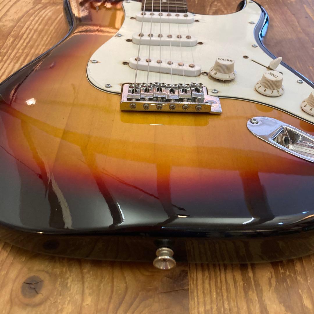 Photo Genius ストラトキャスター サンバースト