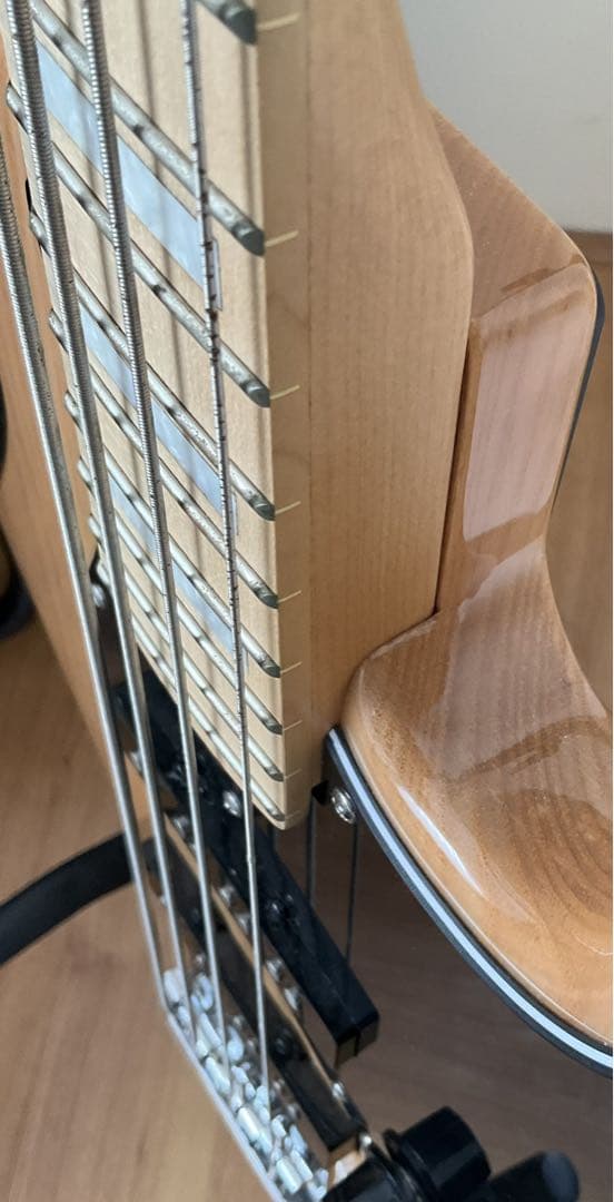 【1ピースのようなアッシュ】アクティブJAZZ BASS