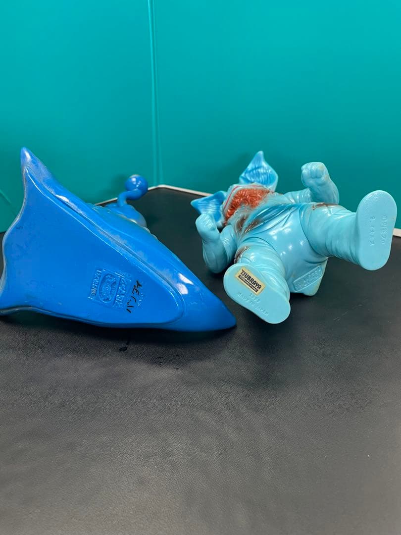 ナメゴン　イカルス星人