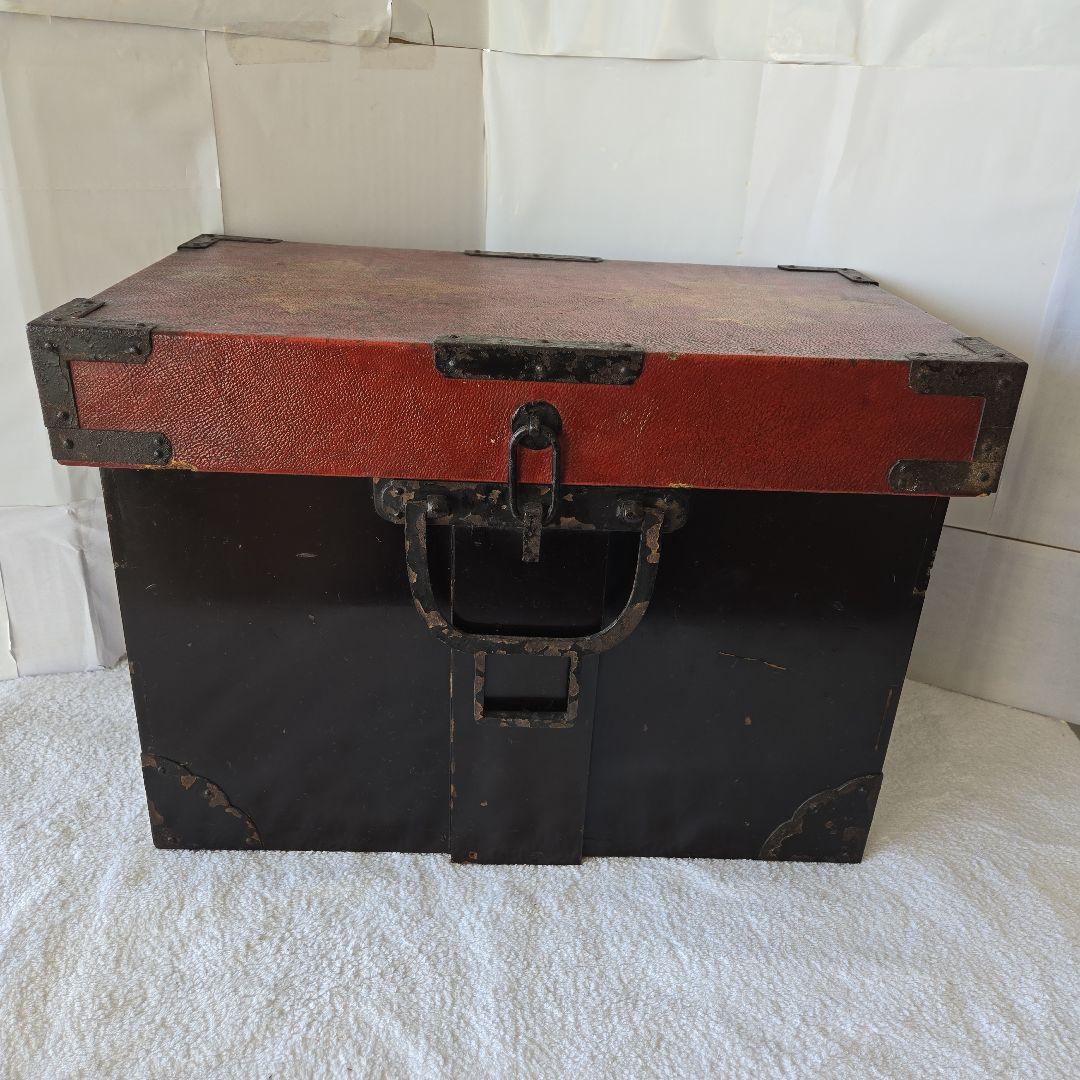 qhemzki3ar8juw964uyjさん専用です　鎧櫃　家紋　背負箪笥　武具