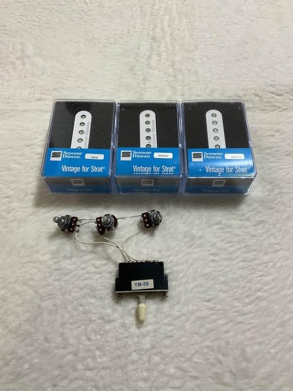 Fender Japan ST-57 カスタム ストラトキャスター 1999年製