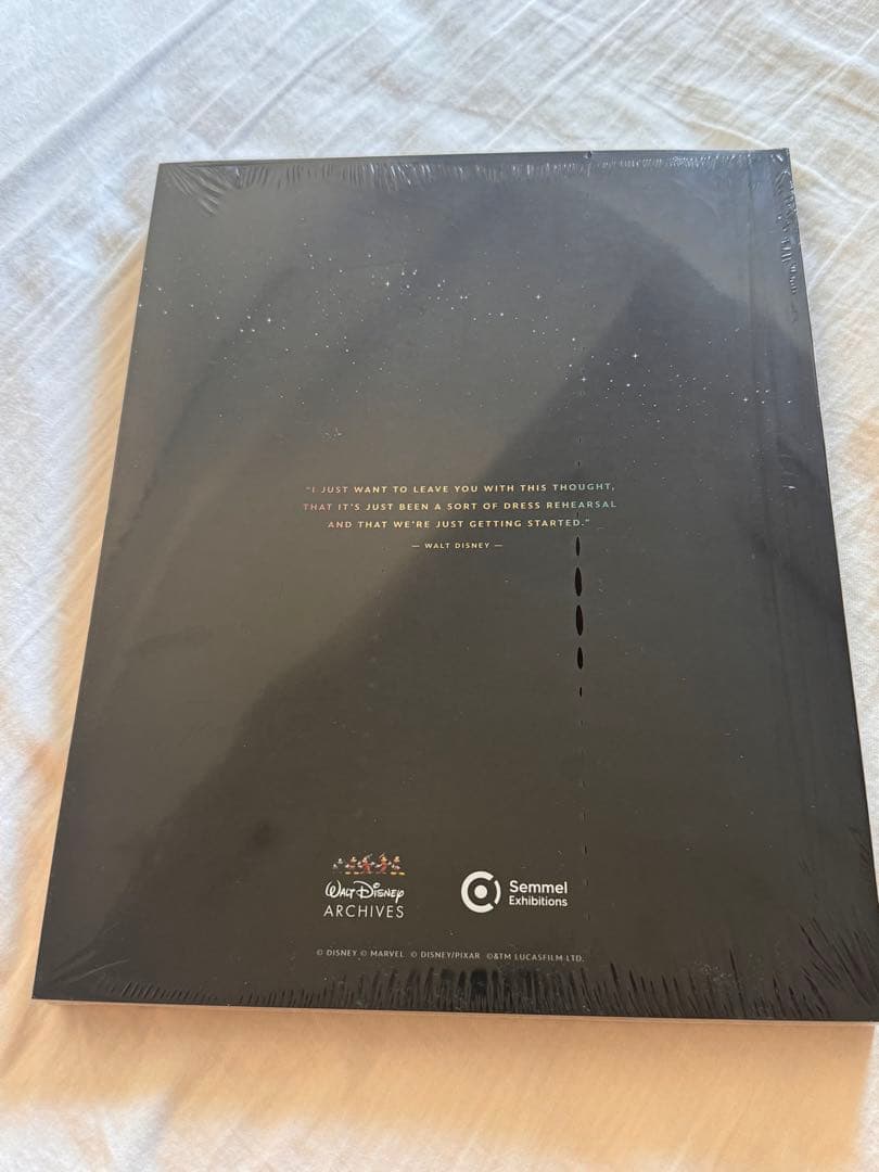 Disney 100 the Exhibition カタログブック