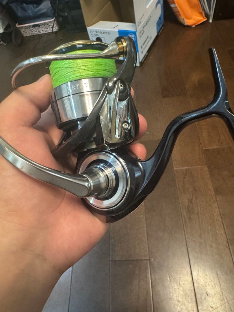 ダイワ　19CERTATE LT 4000-CXH スピニングリール
