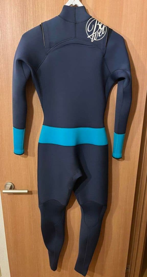 sow@です！！ 極美品★レディースBewet フルスーツ