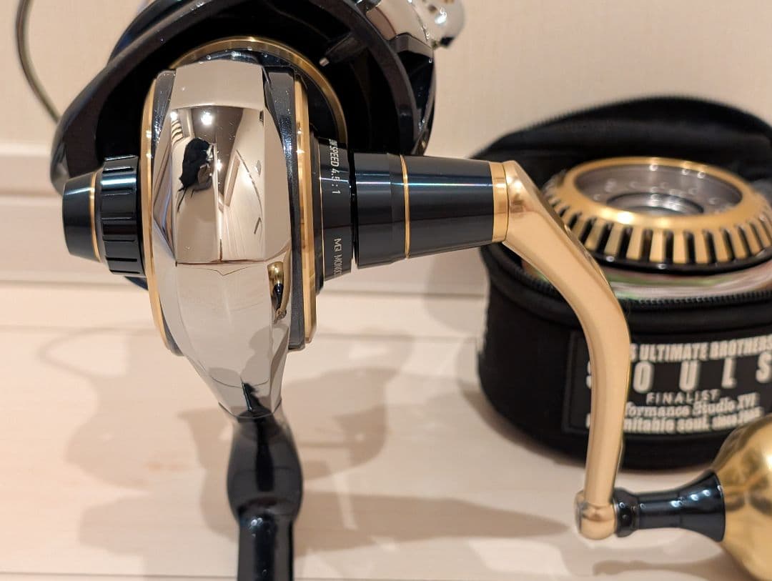 20 ソルティガ 18000p NL20ST23000BM スプール付き