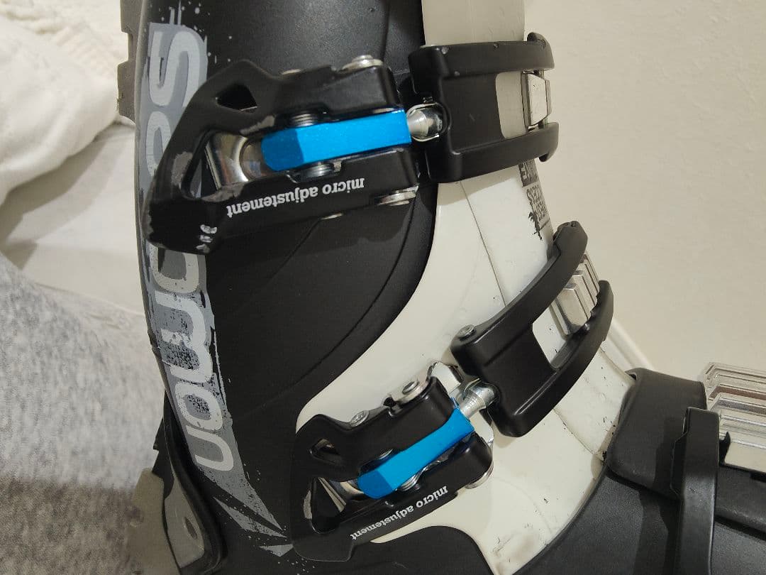 SALOMON QUEST ACCESS CRUISE スキーブーツ　良品☆