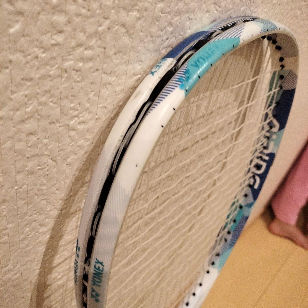 かりん　YONEX ラケット　ケース、ボール2個、テニスポンプ付き