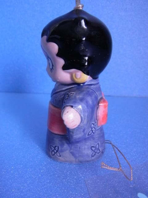 珍品　ベティちゃん　風鈴　着物BETTY　陶器製　ふうりん　和物　昭和レトロ