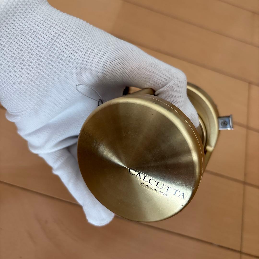 SHIMANO CALCUTTA 700リール