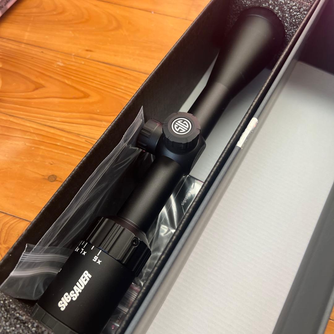 Anica&KarukoSIG SAUER WHISKEY3 3倍スコープ