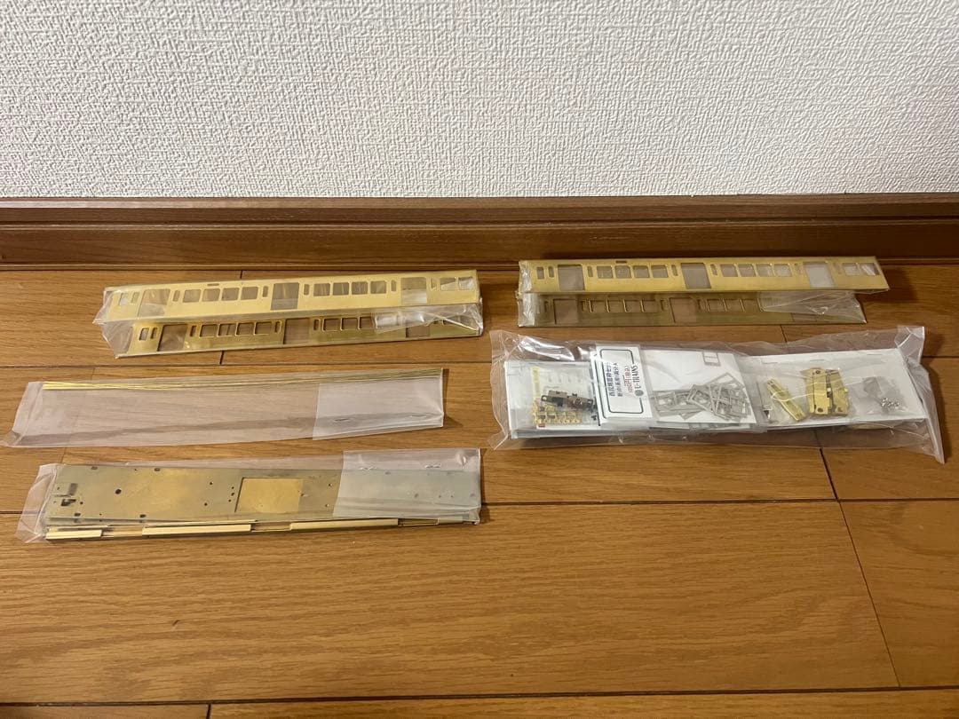 タ*イ様 【U-TRAINS】西武新101系 上信電鉄500形2連キット　ジャン