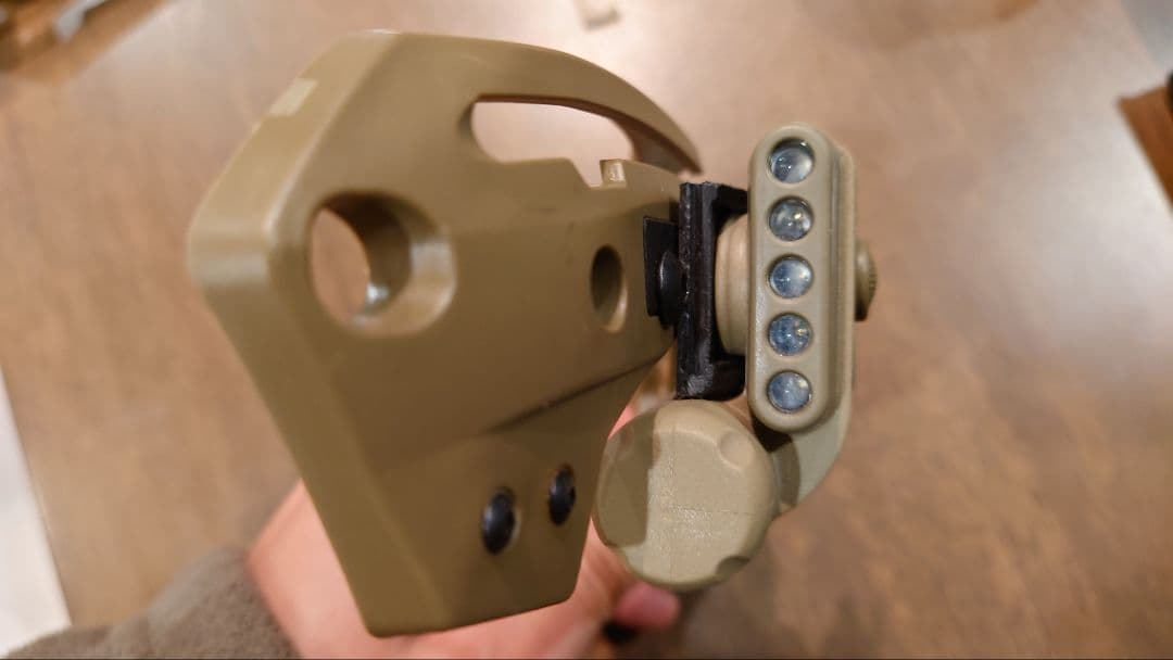 個人装備 SUREFIRE HL-1 TAN / YELLOW GREEN/IR