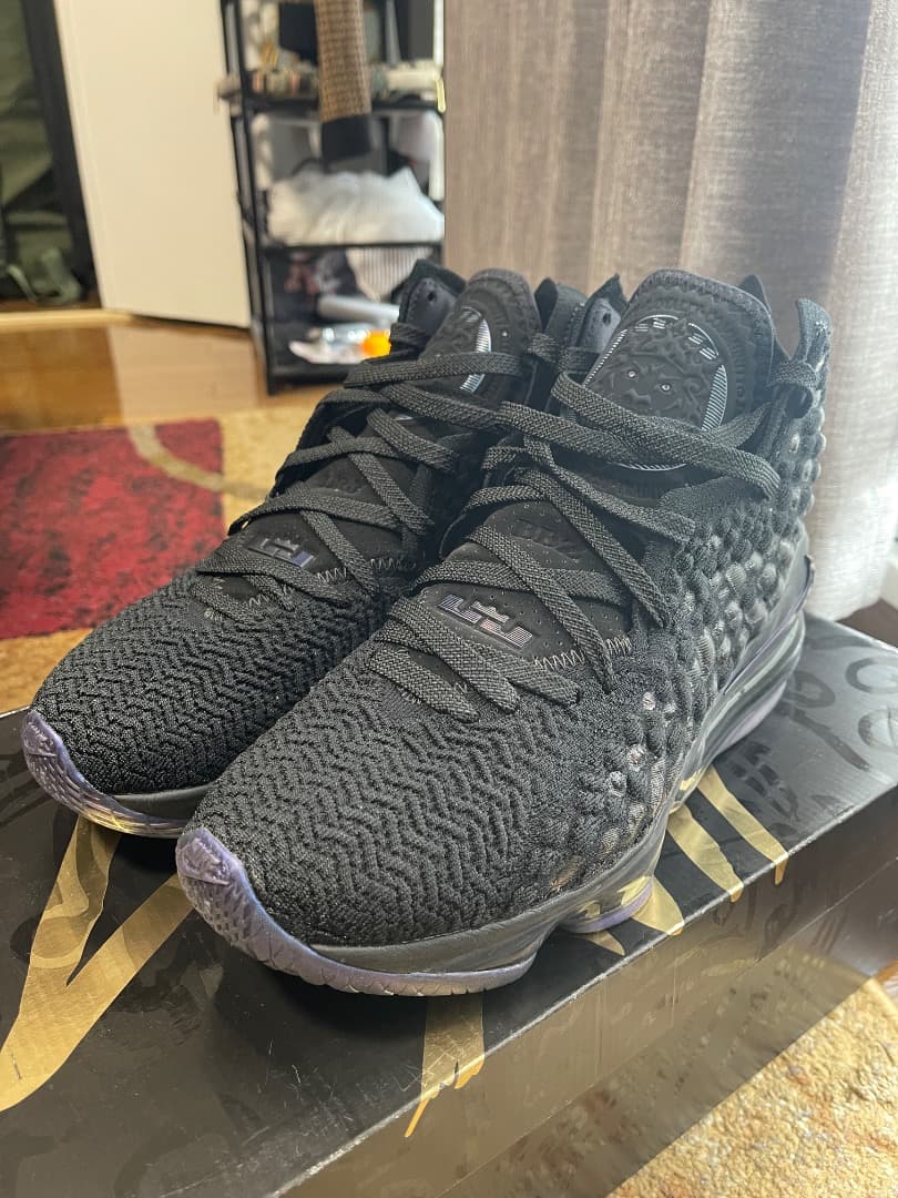 シューズ(男性用) Lebron XVII Black Noir